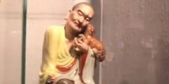 博物館網紅無語菩薩火出圈,男子用一張照片索賠多個商戶